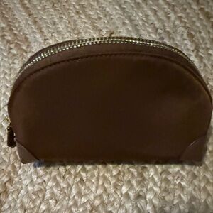 NWOT!! Stoney Clover Lane Espresso Half Moon Mouch